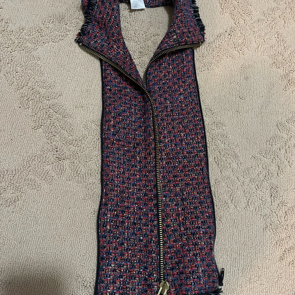 Veronica beard Chic Tweed Zippered Dickey red blue gold - Picture 5 of 5